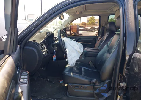 2011 GMC Yukon Xl Denali from USA, damaged, VIN 1GKS1MEFXBR333058